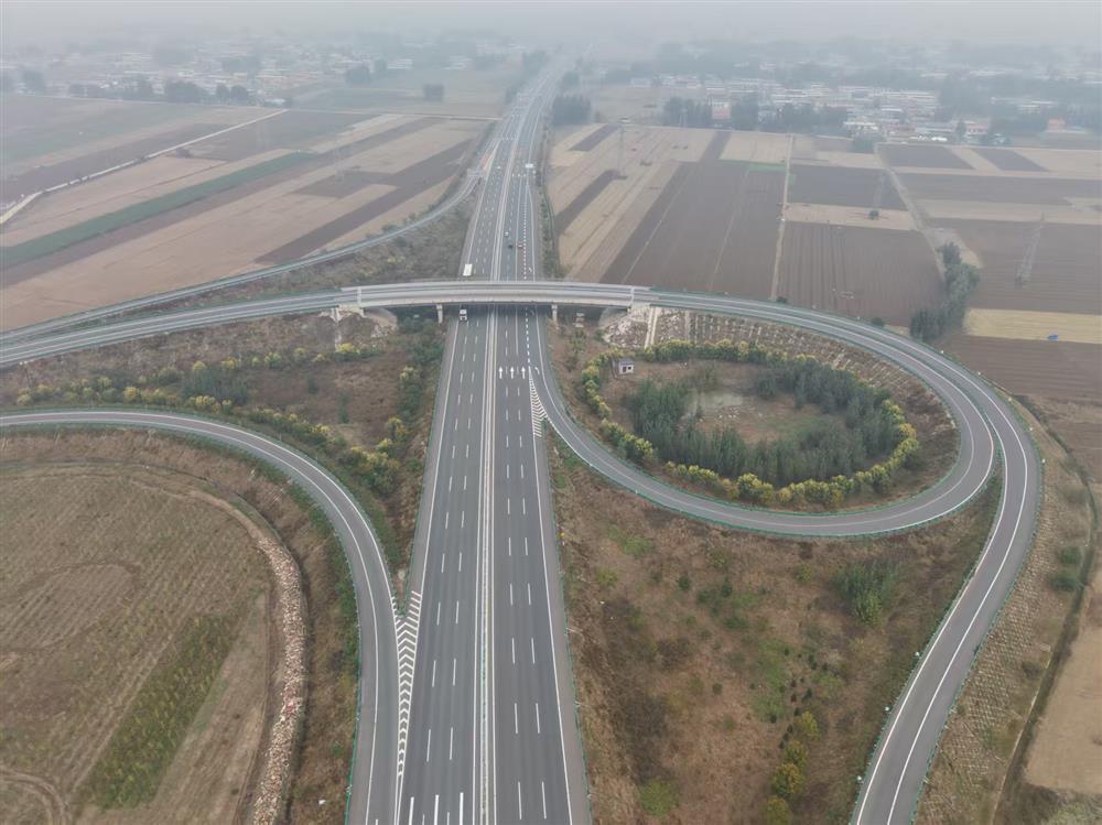 ��ʯ���ٶ��滥ͨ����ͼ