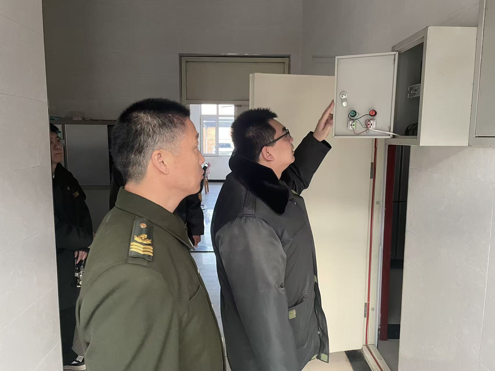 微信图片_20251229092527_12_152.jpg 微信图片_20251229092527_12_152.jpg